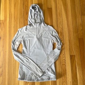 Lululemon sun coverup size 4, light blue